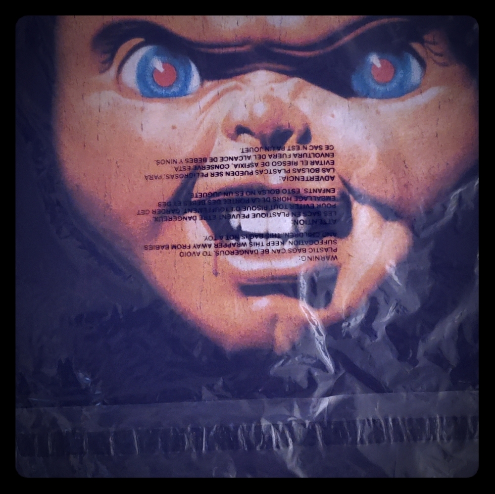Classic Chucky T-Shirt..Very Great Detail..Still in original packaging